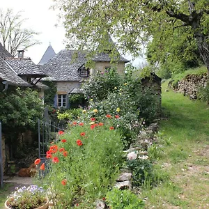 https://les-terrasses-de-labade-chambres-dhotes.midi-pyreneeshotels.com