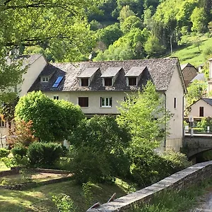 https://la-truite-qui-chante.hotels-rhonealpes.com