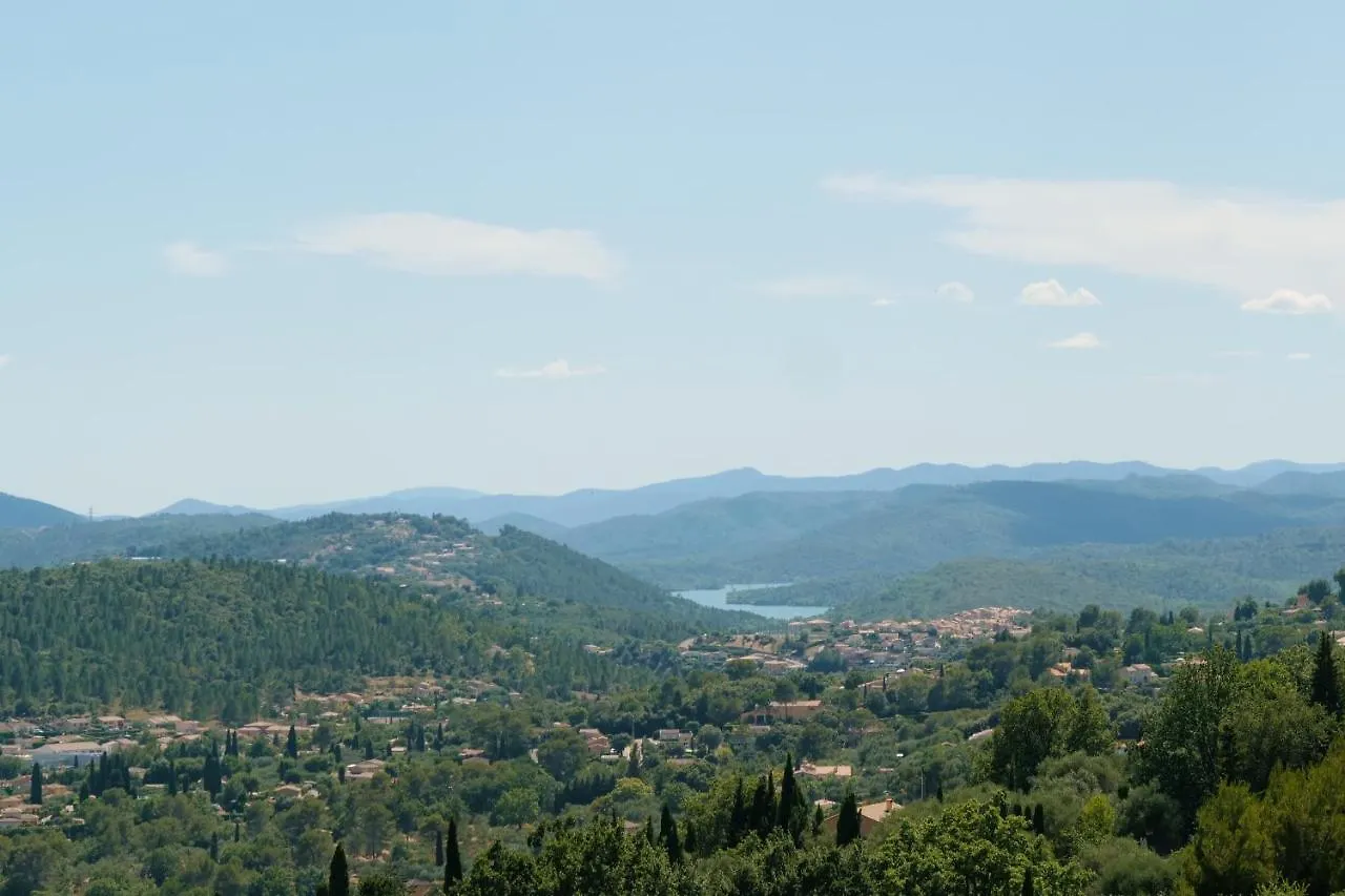 Villa Daphne Speracedes Bed & Breakfast